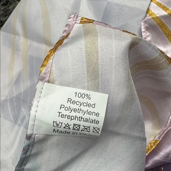 Tatcha Scarf EUC - Picture 5 of 5